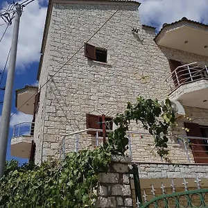 Maison d'hôtes Eglent's Tourist House ***